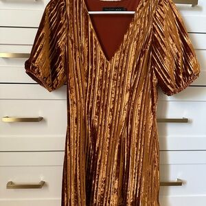 Revolve House of Harlow